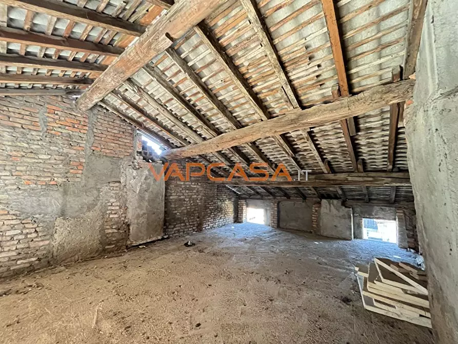 Immagine 5 di Rustico / casale in vendita  in VIA SANT'ANNA a Castel Rozzone