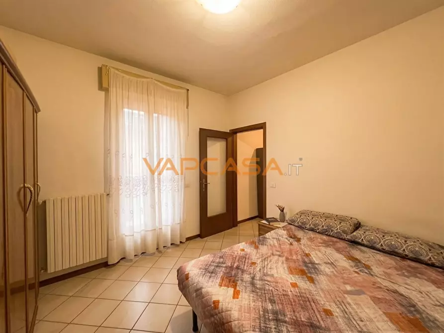 Immagine 8 di Appartamento in vendita  in via cambranti a Chiari