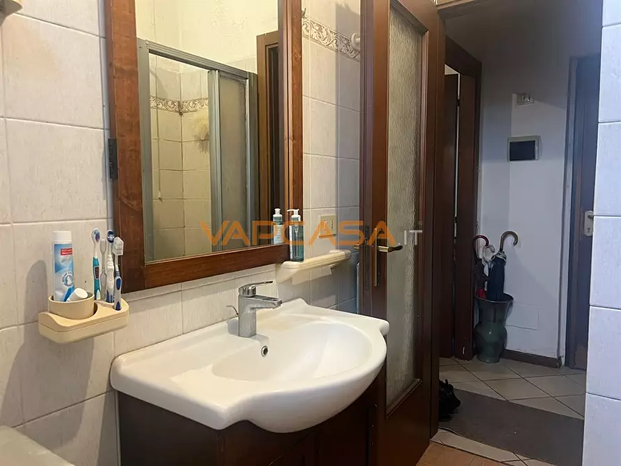 Immagine 6 di Appartamento in vendita  in via cambranti a Chiari