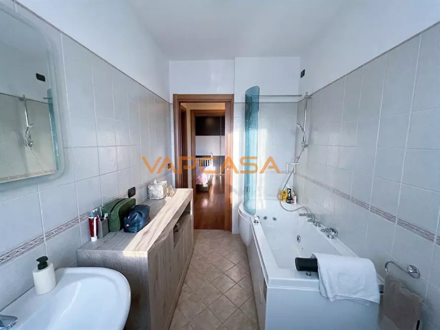 Immagine 9 di Appartamento in vendita  in via Dosso a Palazzolo Sull'oglio