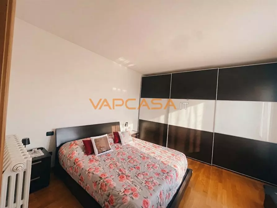 Immagine 2 di Appartamento in vendita  in via Dosso a Palazzolo Sull'oglio