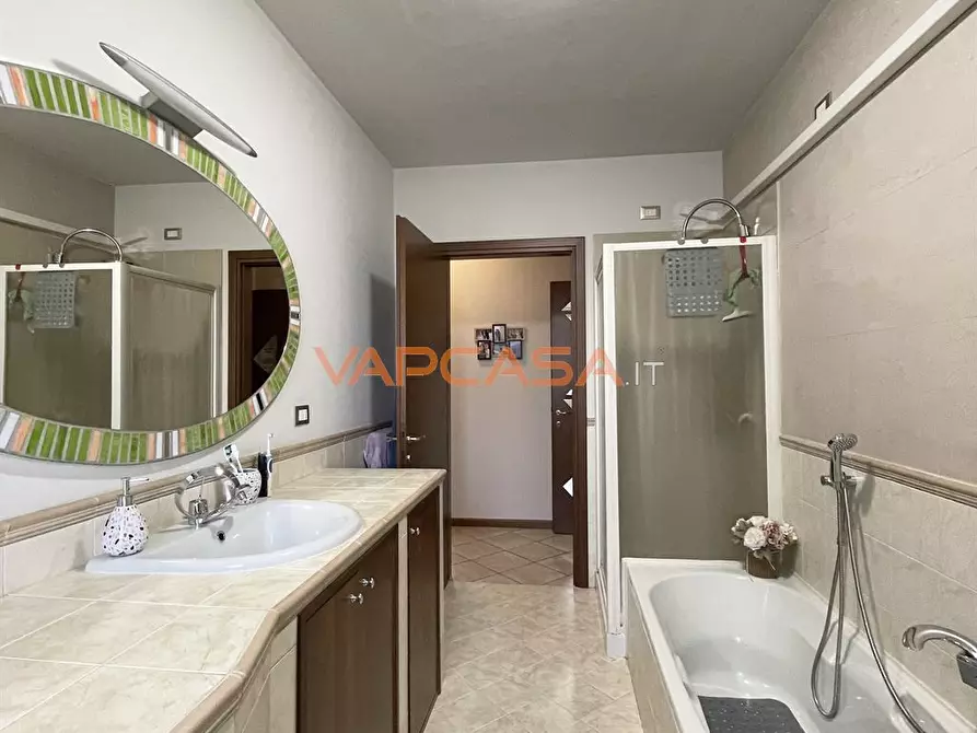 Immagine 9 di Appartamento in vendita  in via riva a Cortenuova