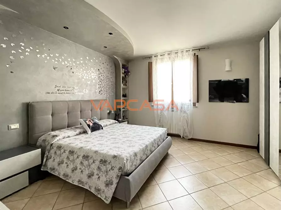 Immagine 3 di Appartamento in vendita  in via riva a Cortenuova