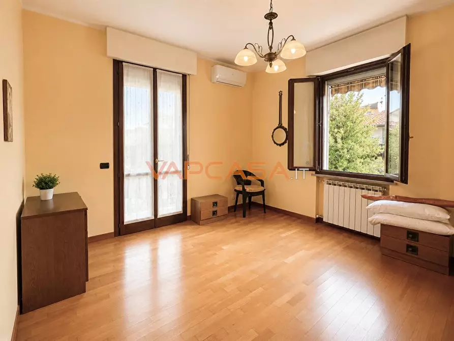 Immagine 1 di Appartamento in vendita  in via circonvallazione seriola a Caravaggio