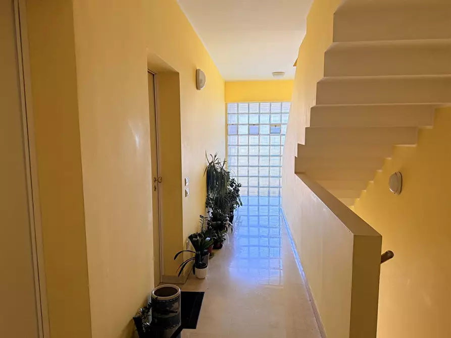Immagine 6 di Appartamento in vendita  in Via Gavazzeni 1/B a Romano Di Lombardia