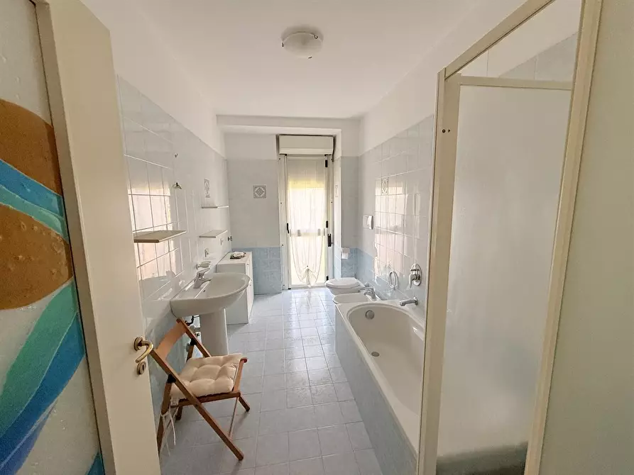 Immagine 5 di Appartamento in vendita  in Via Gavazzeni 1/B a Romano Di Lombardia