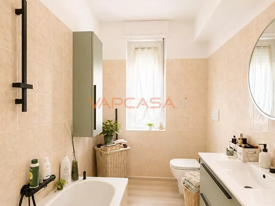Immagine 3 di Appartamento in vendita  in VIA GIOVANNI PASCOLI 11 a Romano Di Lombardia