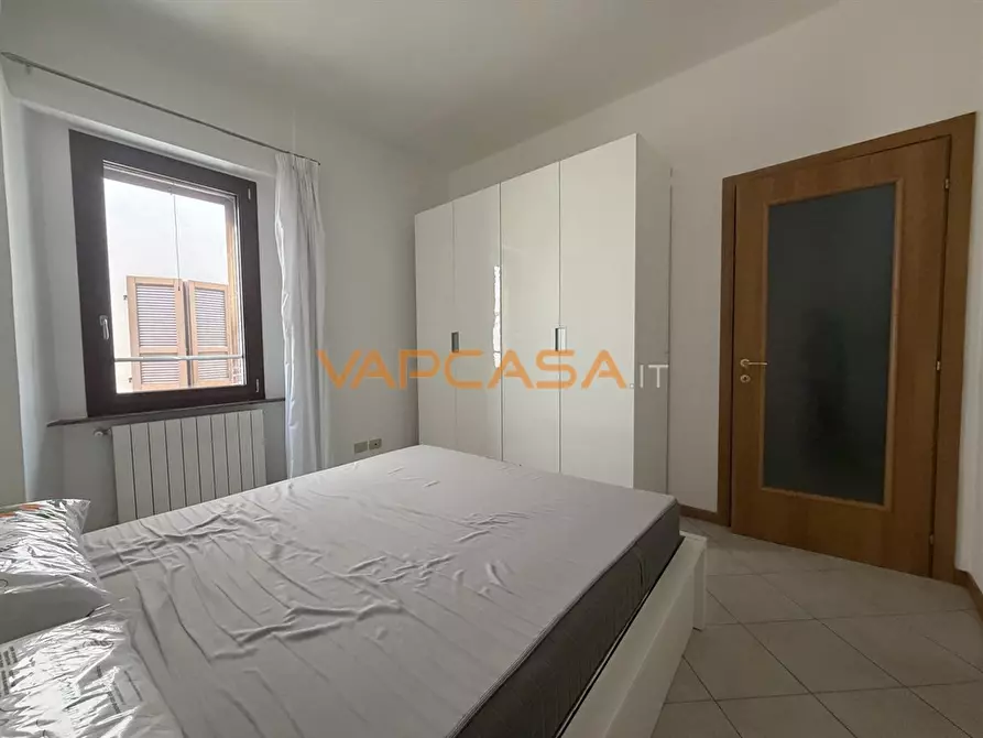 Immagine 2 di Appartamento in vendita  in VIA BRAMBILLA a Romano Di Lombardia