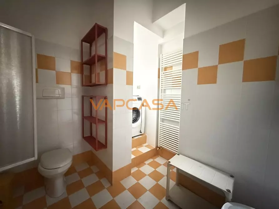 Immagine 9 di Appartamento in vendita  in VIA BRAMBILLA a Romano Di Lombardia