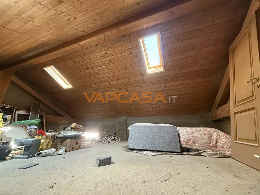 Immagine 9 di Villetta a schiera in vendita  in VIA IV NOVEMBRE 3 a Capriolo