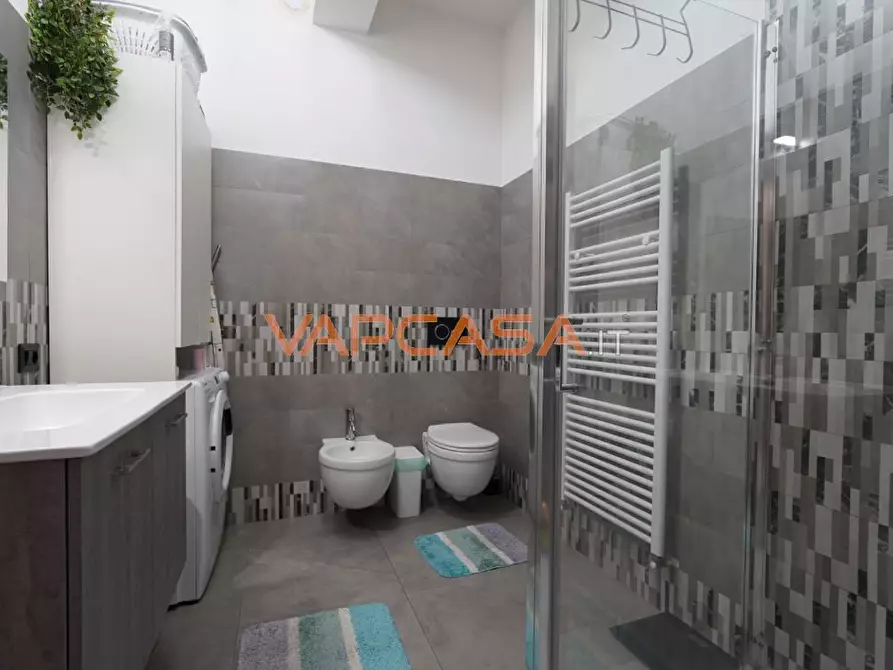 Immagine 3 di Appartamento in vendita  in VIA VITTORIO VENETO a Bonate Sotto