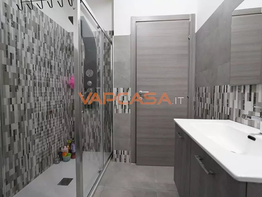 Immagine 2 di Appartamento in vendita  in VIA VITTORIO VENETO a Bonate Sotto