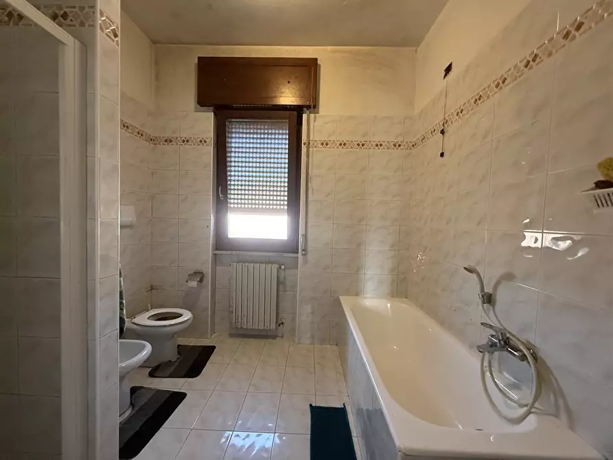 Immagine 5 di Appartamento in vendita  in VIA PIAZZA MARCONI 2 a Calcio