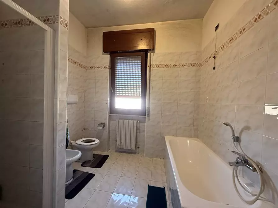 Immagine 4 di Appartamento in vendita  in VIA PIAZZA MARCONI 2 a Calcio