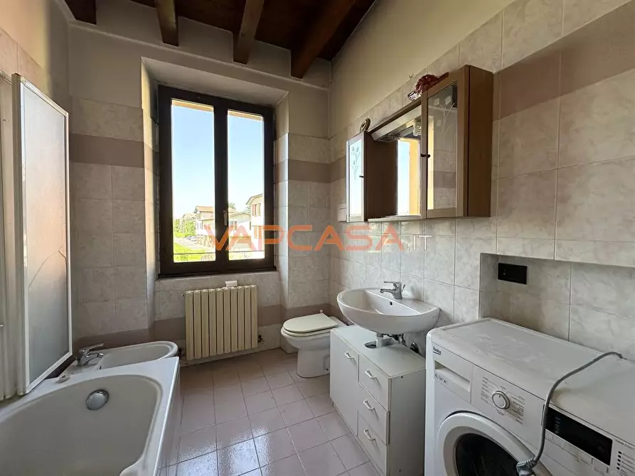 Immagine 9 di Appartamento in vendita  in via lurano a Brignano Gera D'adda
