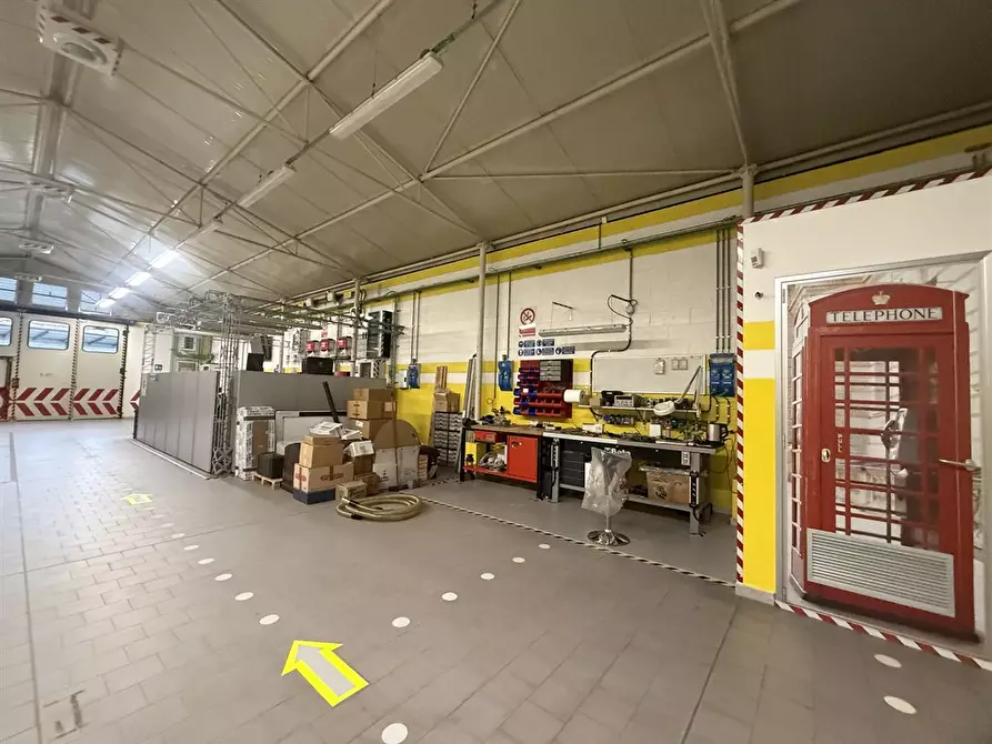 Immagine 5 di Capannone industriale in vendita  in VIA UMBERTO PRIMO 1 a Calcio