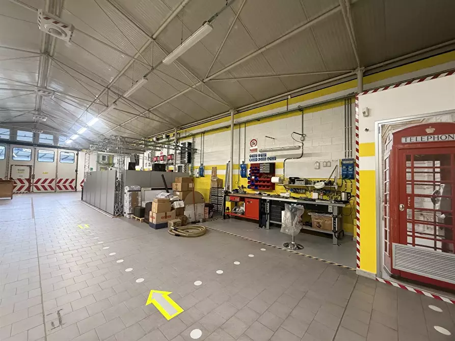 Immagine 6 di Capannone industriale in vendita  in VIA UMBERTO PRIMO 1 a Calcio