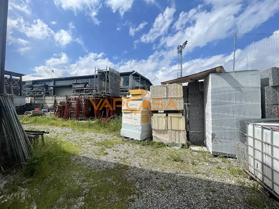 Immagine 1 di Capannone industriale in vendita  in VIA DONIZETTI a Barbata