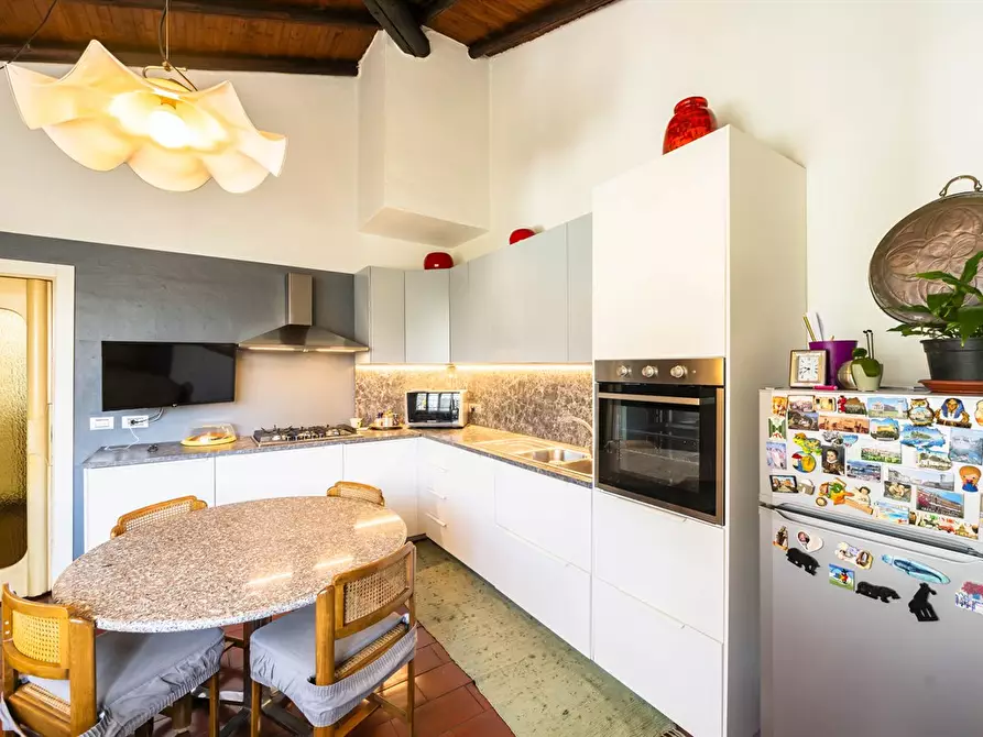 Immagine 5 di Villa in vendita  in VIA UGO FOSCOLO 9 a Credaro
