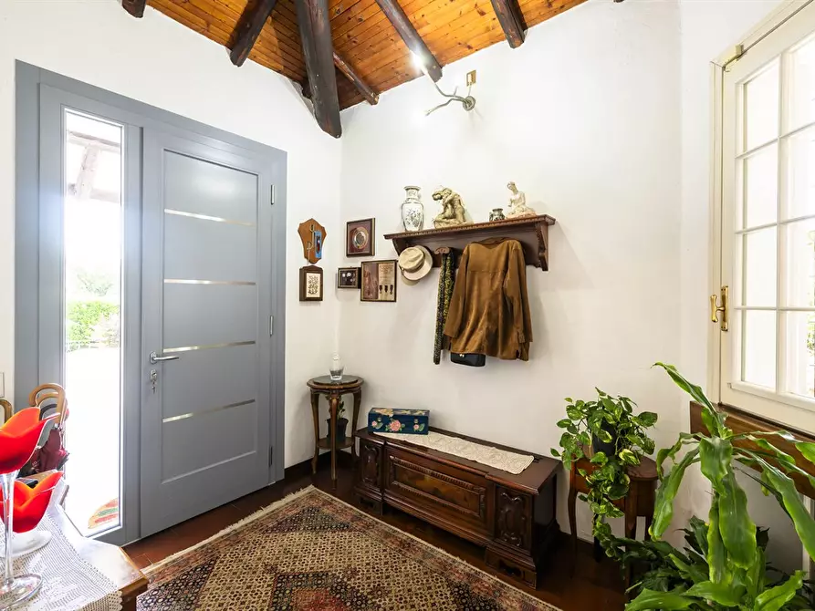 Immagine 2 di Villa in vendita  in VIA UGO FOSCOLO 9 a Credaro