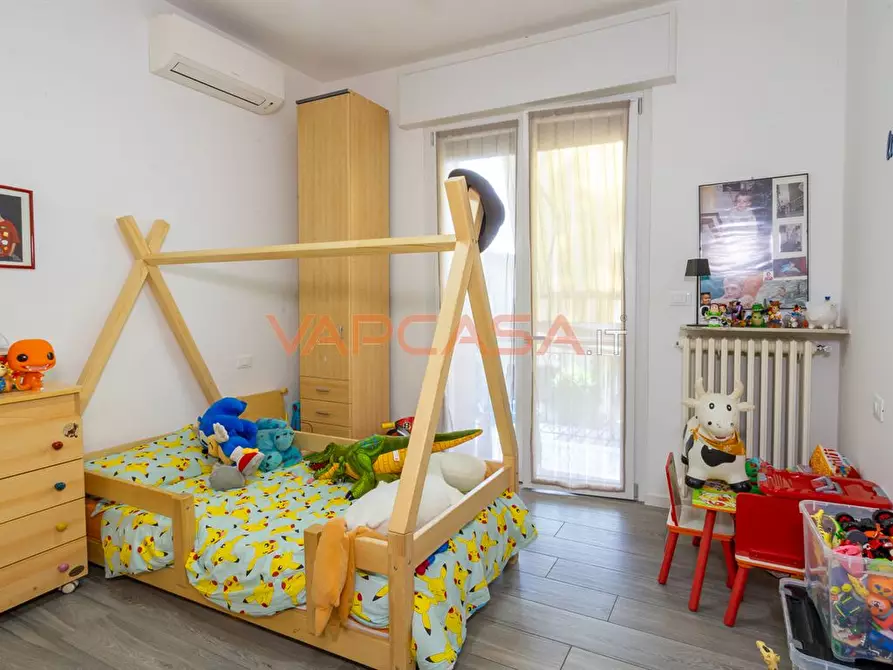 Immagine 5 di Appartamento in vendita  in VIA RAFFAELLO a Urgnano