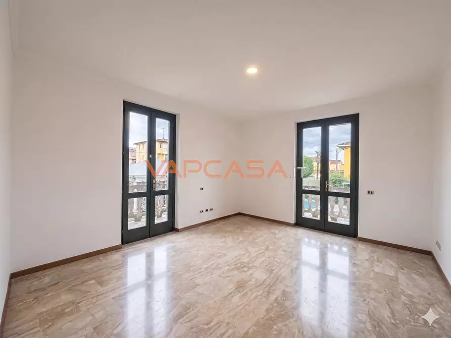 Immagine 4 di Appartamento in vendita  in VIA DONIZETTI 36 a Roccafranca