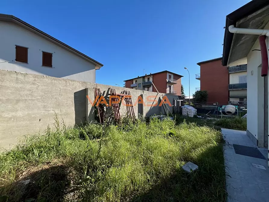 Immagine 9 di Villetta a schiera in vendita  in VIA MONTE BIANCO a Castel Rozzone