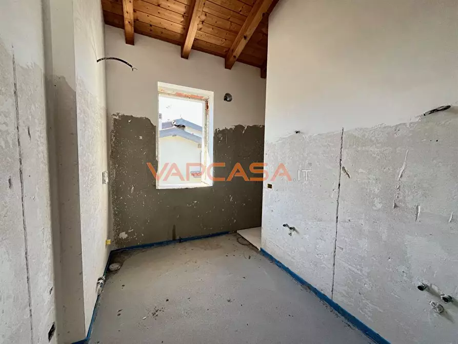 Immagine 1 di Villetta a schiera in vendita  in VIA MONTE BIANCO a Castel Rozzone