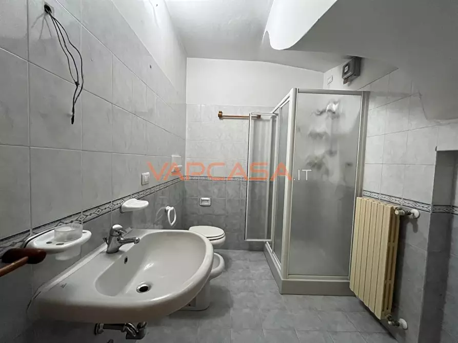 Immagine 3 di Appartamento in vendita  in via oberdan a Azzano San Paolo