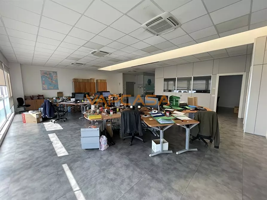 Immagine 6 di Ufficio in affitto  in via silone a Urgnano