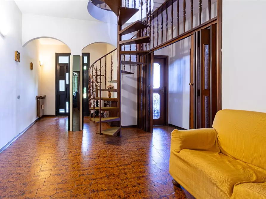 Immagine 6 di Villa in vendita  in VIA LEONARDO DA VINCI 3 a Mornico Al Serio