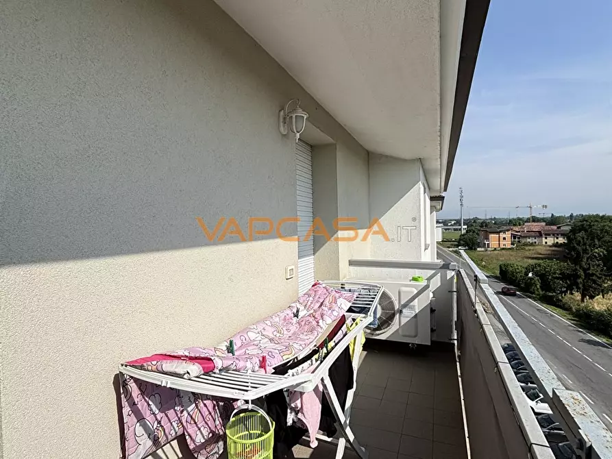 Immagine 6 di Appartamento in vendita  in STRADA STATALE SONCINESE a Romano Di Lombardia
