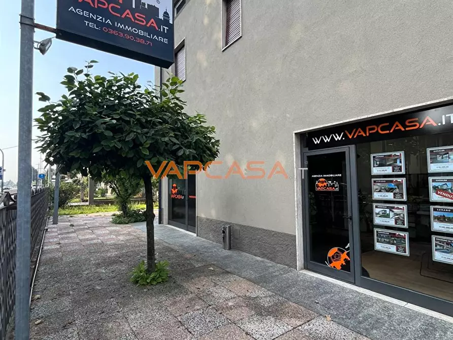 Immagine 9 di Rustico / casale in vendita  in PIAZZA ROMA a Levate