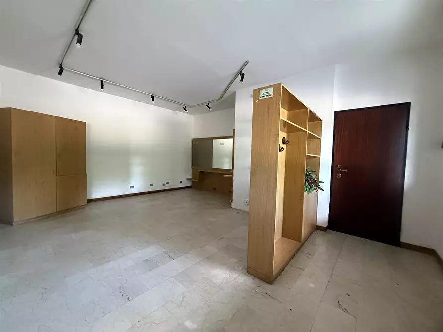 Immagine 9 di Appartamento in vendita  in VIA BELLINI 2 a Castelli Calepio