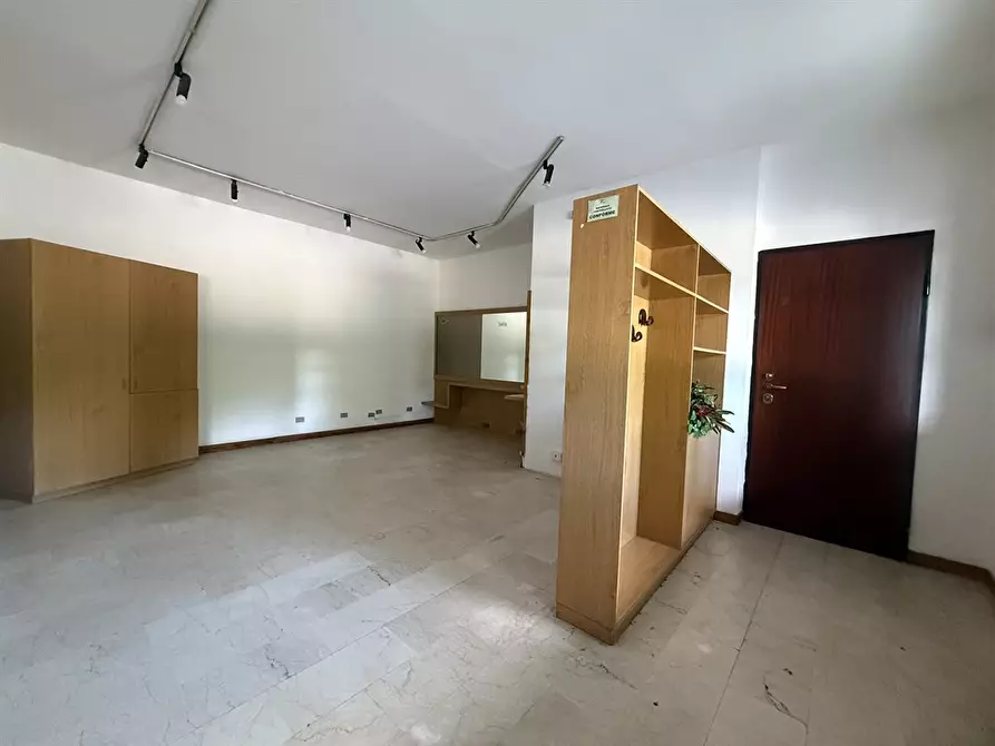 Immagine 8 di Appartamento in vendita  in VIA BELLINI 2 a Castelli Calepio