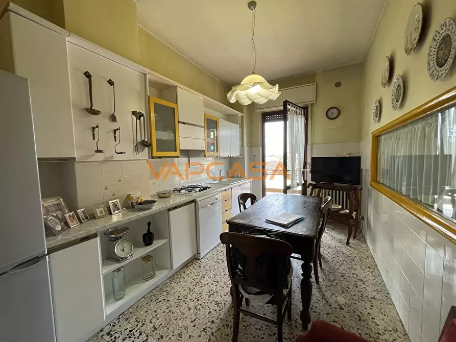 Immagine 4 di Appartamento in vendita  in VIA ROCCA a Cologno Al Serio