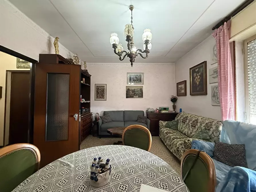 Immagine 4 di Appartamento in vendita  in VIA SAN MARTINO 5 a Adro