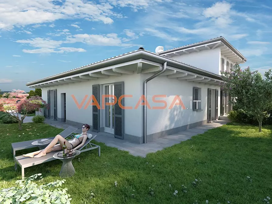 Immagine 2 di Villetta a schiera in vendita  in VIA LAMERA SNC a Romano Di Lombardia