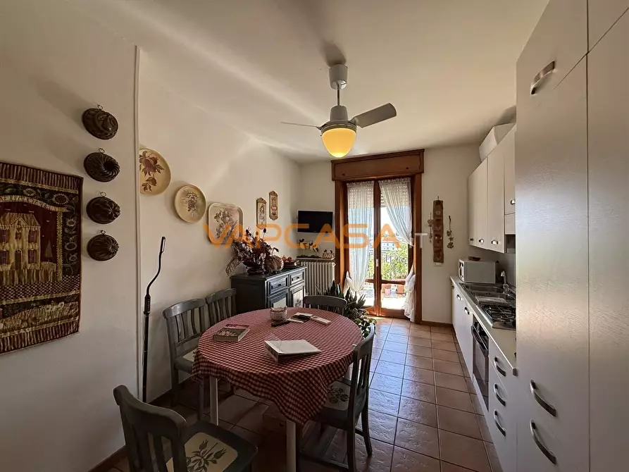 Immagine 7 di Appartamento in vendita  in via Duca D'Aosta a Romano Di Lombardia