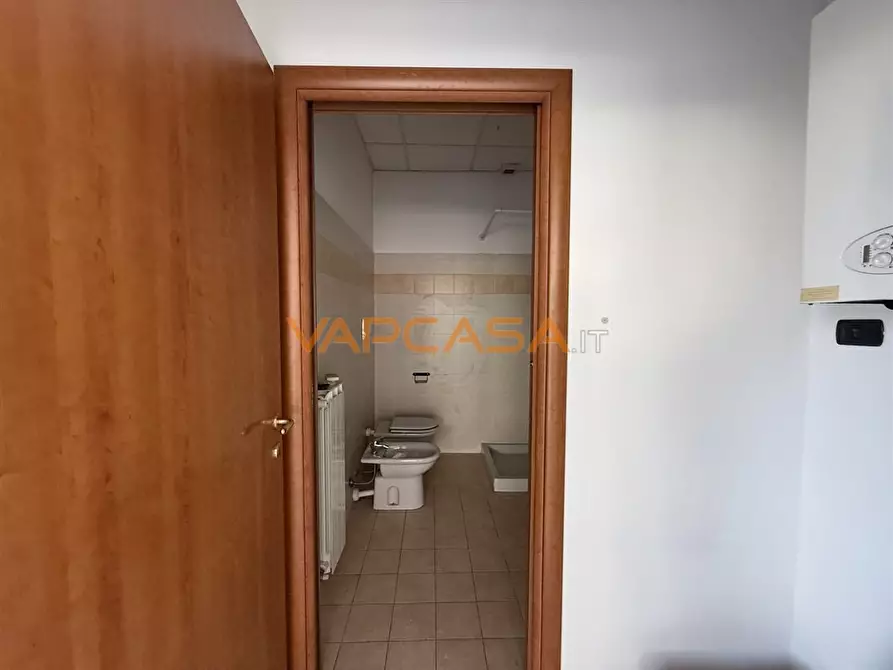 Immagine 8 di Negozio in vendita  in VIA PAPA GIOVANNI XIII 1 a Palosco