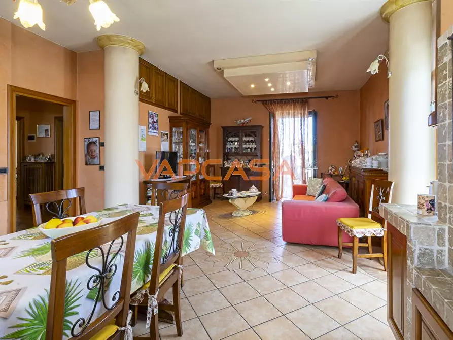 Immagine 7 di Villa in vendita  in via donizetti 36 a Roccafranca