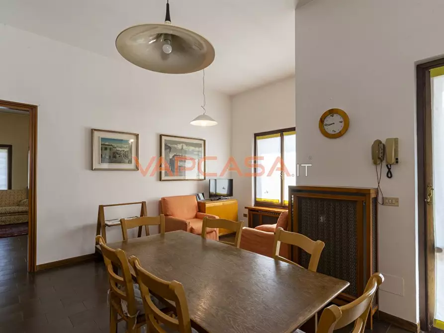 Immagine 2 di Villa in vendita  in VIA VIII MAGGIO 15 a Palazzolo Sull'oglio