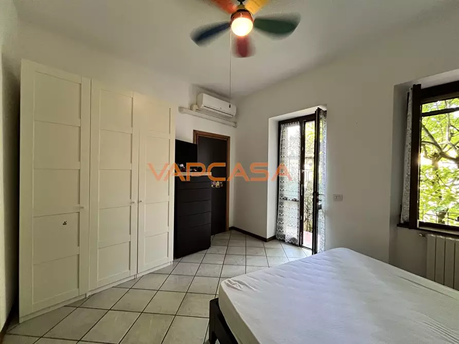 Immagine 9 di Casa indipendente in vendita  a Romano Di Lombardia