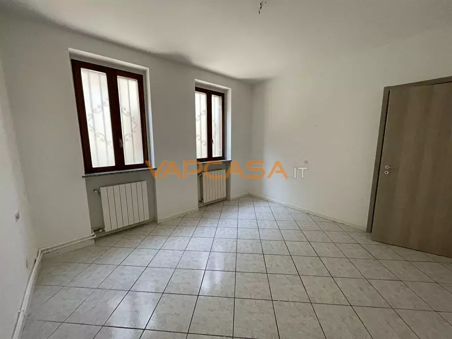 Immagine 2 di Appartamento in vendita  in VIA DONIZETTI a Cologno Al Serio