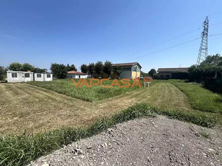 Immagine 7 di Appartamento in vendita  in VIA TORQUATO TASSO SNC a Comun Nuovo