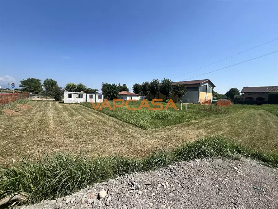 Immagine 6 di Appartamento in vendita  in VIA TORQUATO TASSO SNC a Comun Nuovo