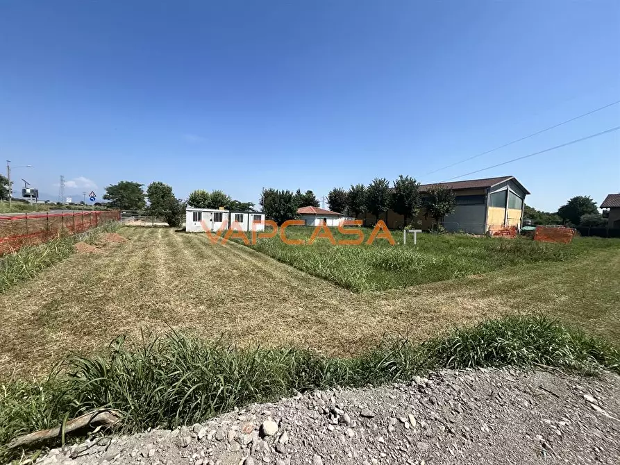 Immagine 4 di Appartamento in vendita  in VIA TORQUATO TASSO SNC a Comun Nuovo