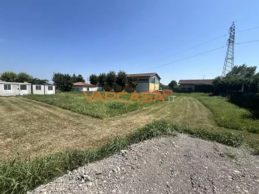 Immagine 8 di Appartamento in vendita  in VIA TORQUATO TASSO SNC a Comun Nuovo