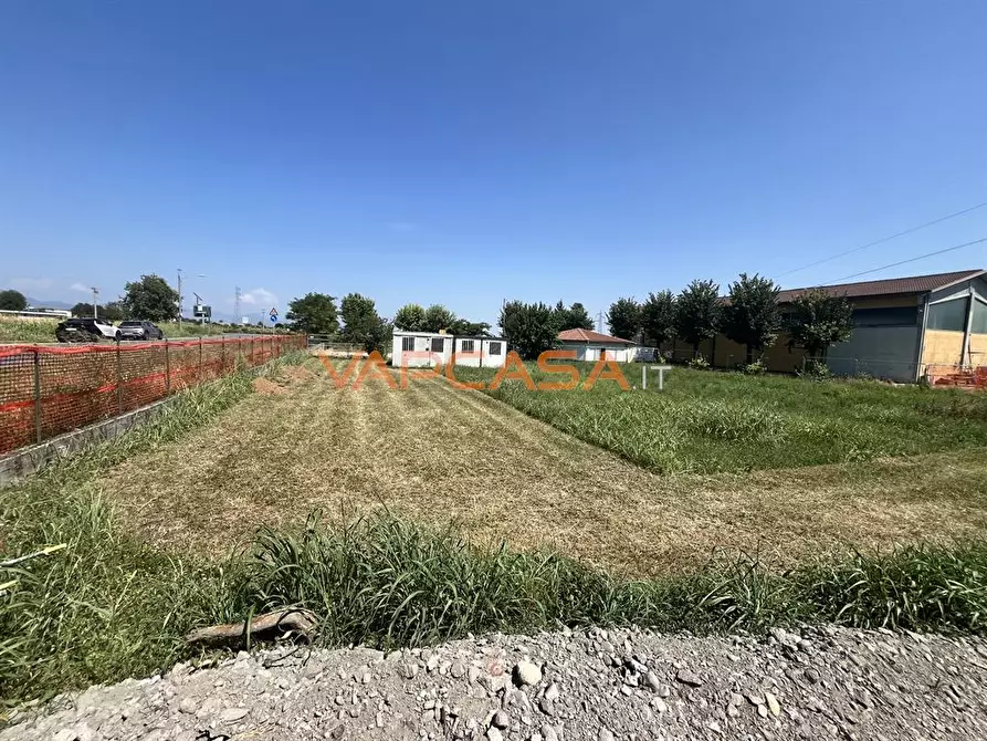 Immagine 1 di Appartamento in vendita  in VIA TORQUATO TASSO SNC a Comun Nuovo