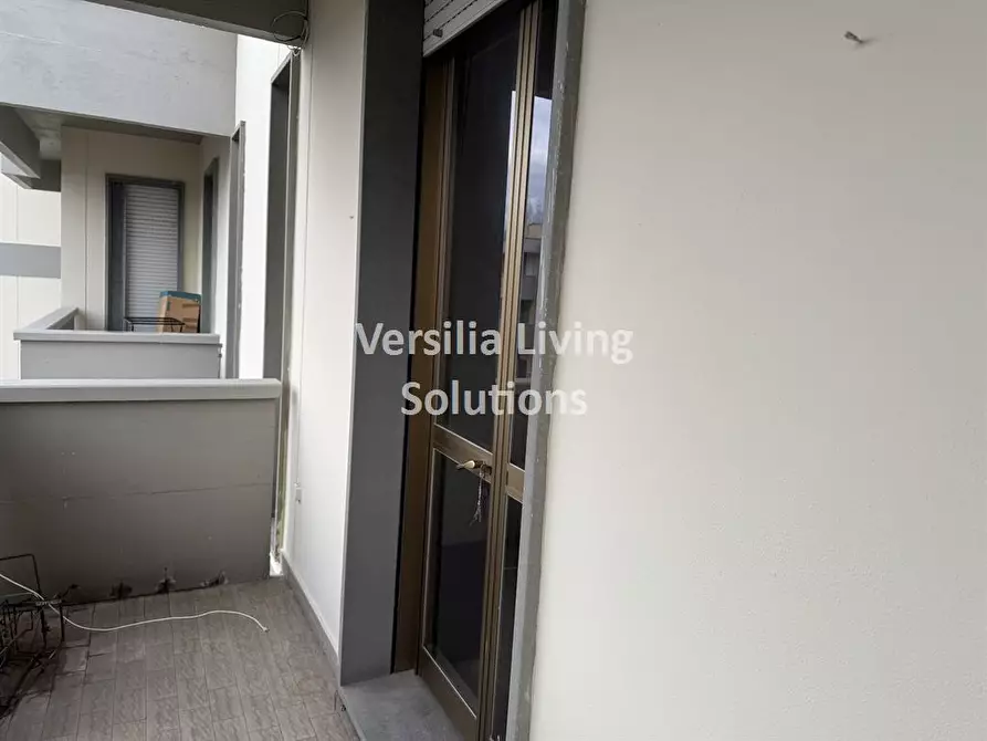 Immagine 9 di Appartamento in vendita  in Via Udine 45 a Viareggio